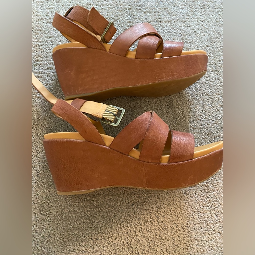 Kork-Ease sandals - women’s size 9